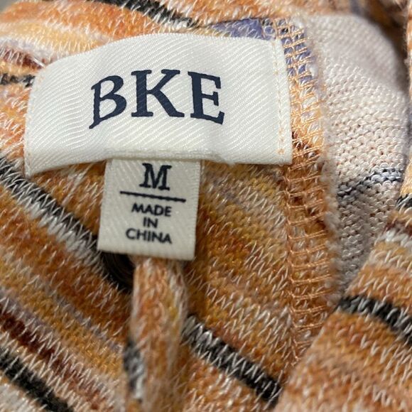 Buckle blouse  - Picture 3 of 3